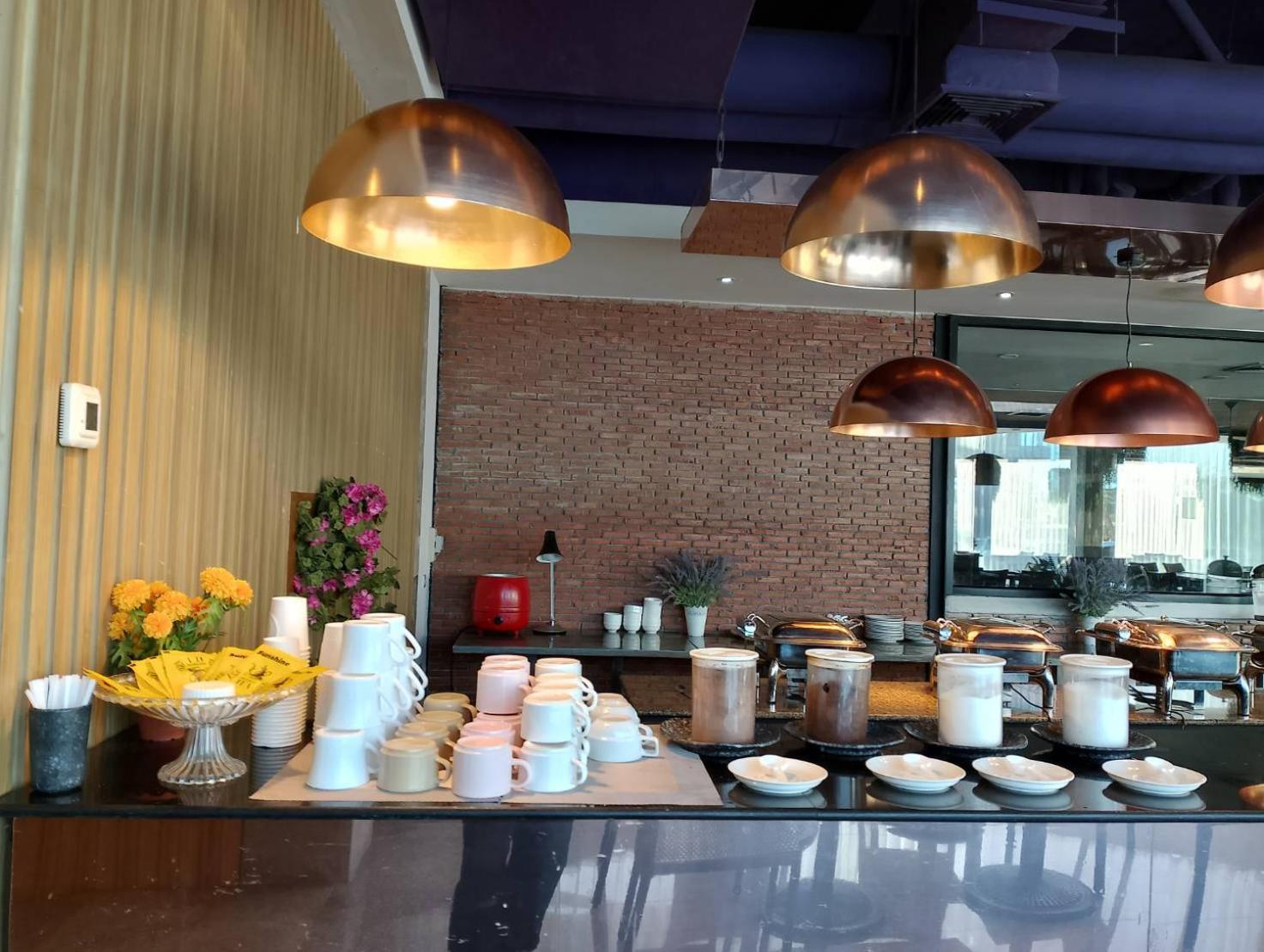 Cbd 2 Hotel Surat Thani Dış mekan fotoğraf